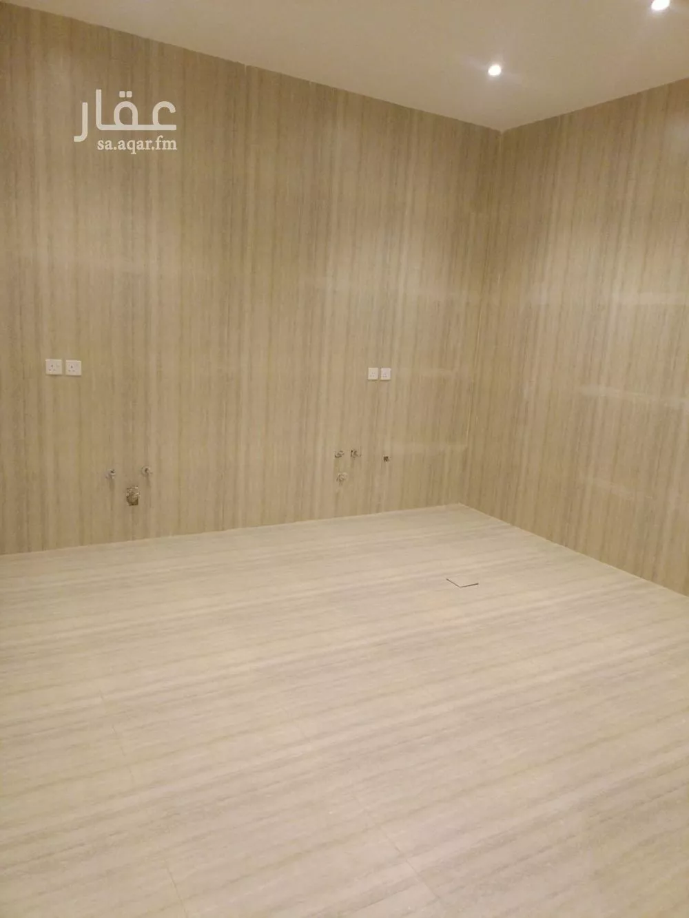 5 bedroom floor in Al Rimal 12