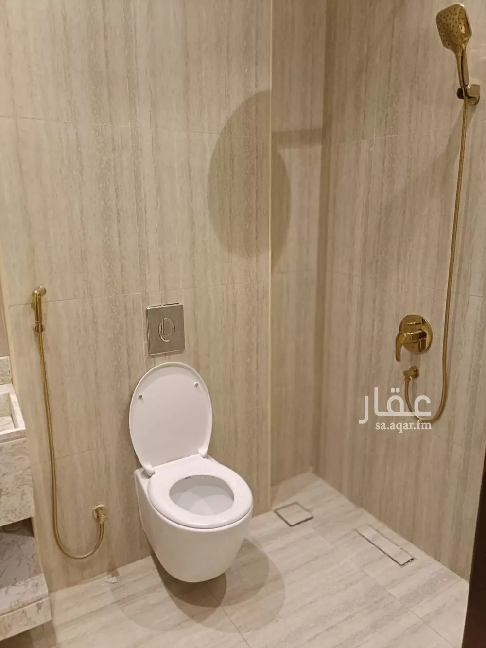 5 bedroom floor in Al Rimal 9