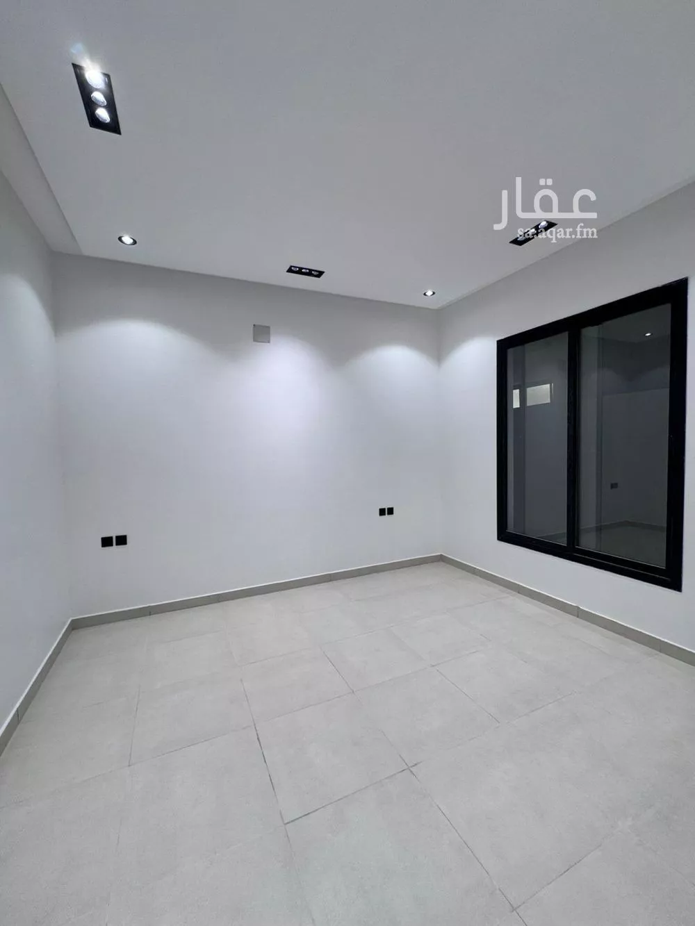 4 bedroom floor in Al Janadriyah 3