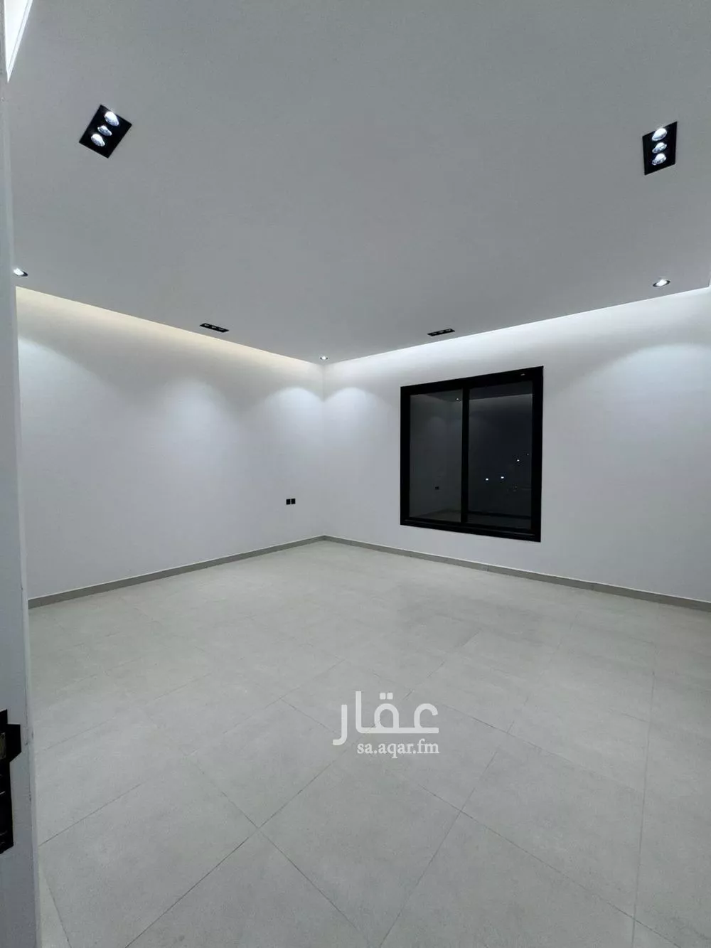 4 bedroom floor in Al Janadriyah 5