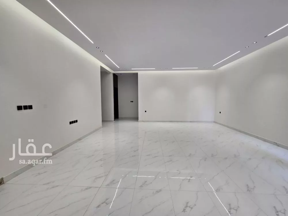 3 bedroom floor in Al Munsiyah 12