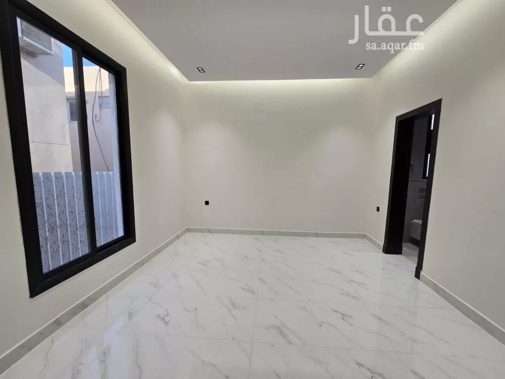 3 bedroom floor in Al Munsiyah 14