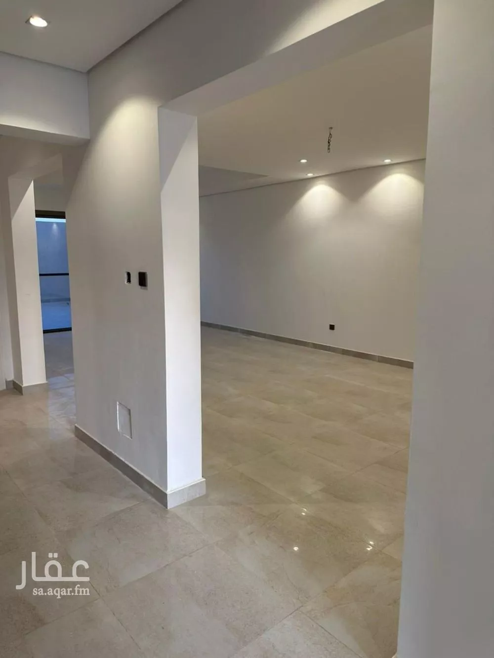 3 bedroom floor in Al Munsiyah 4
