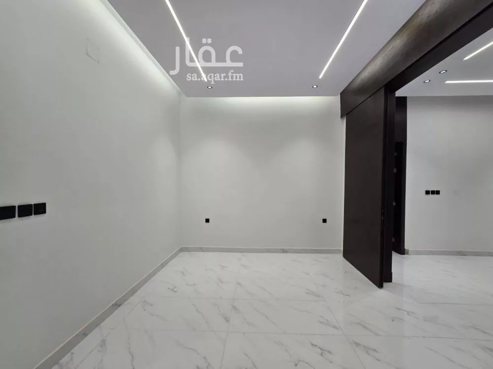 3 bedroom floor in Al Munsiyah 8
