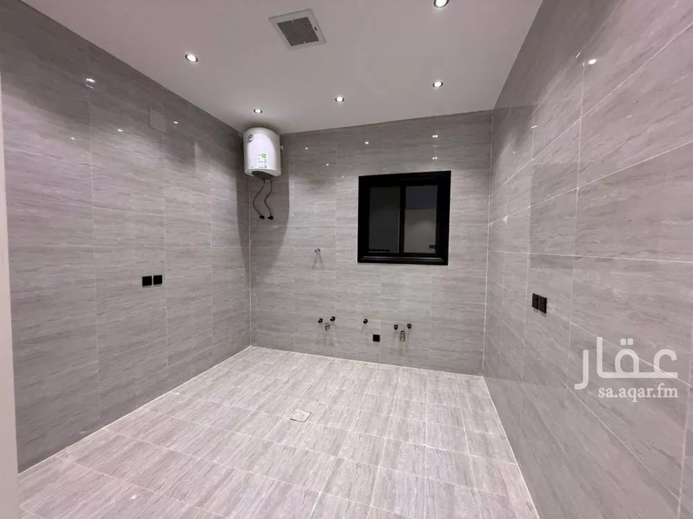 3 bedroom floor in Dahiat Namar 14