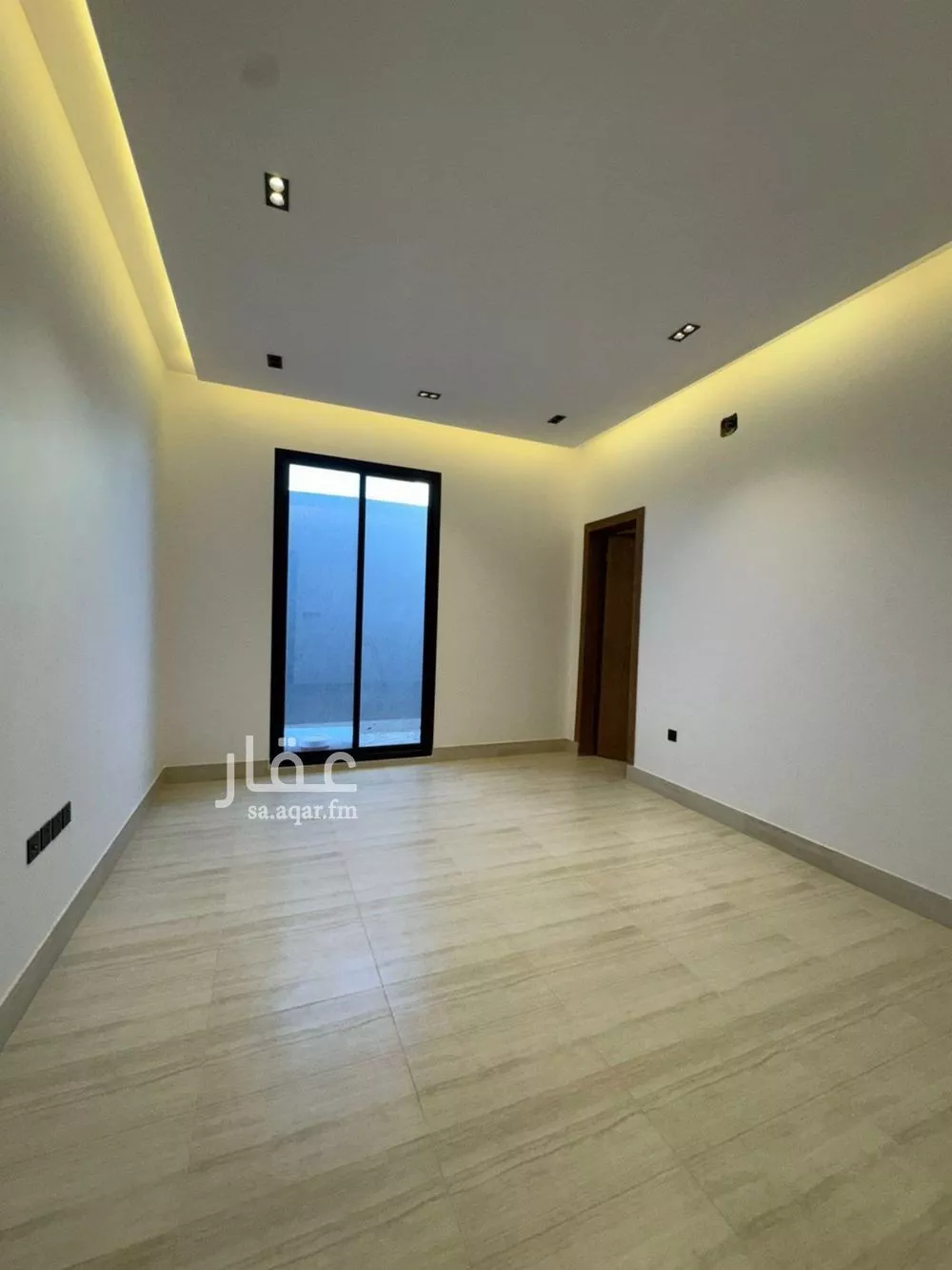 4 bedroom floor in Al Rimal 15