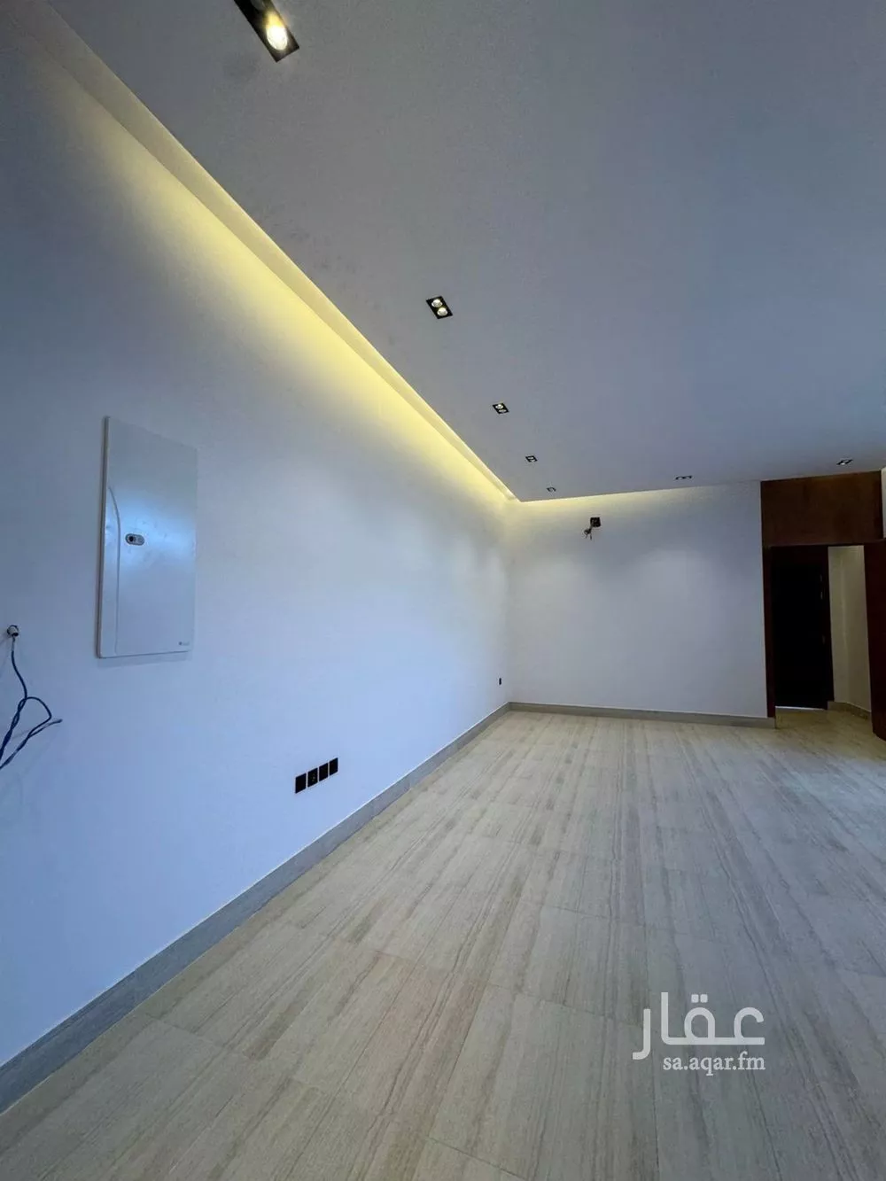 4 bedroom floor in Al Rimal 9