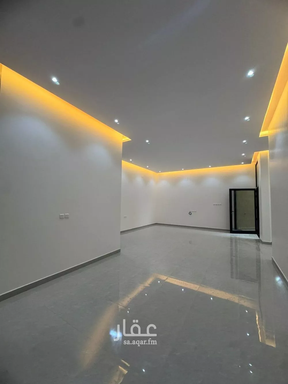 دور 4 غرف في العارض 13