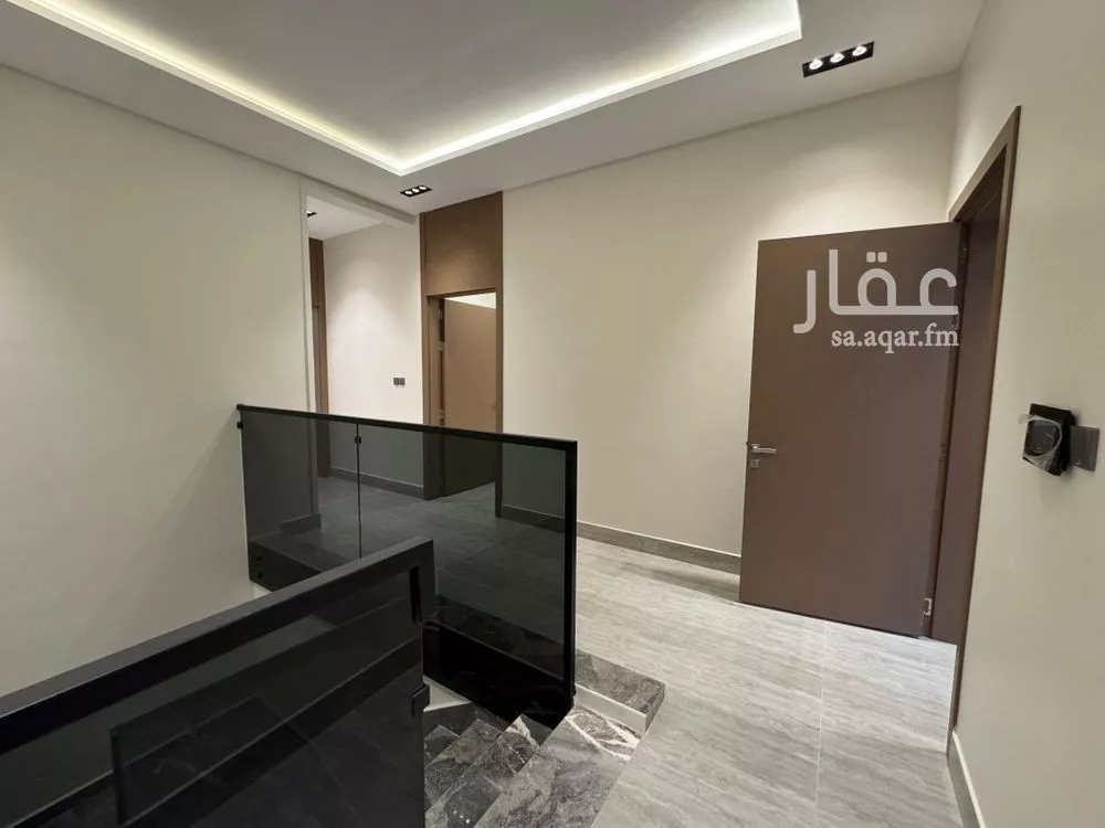 5 bedroom floor in Riyadh 5