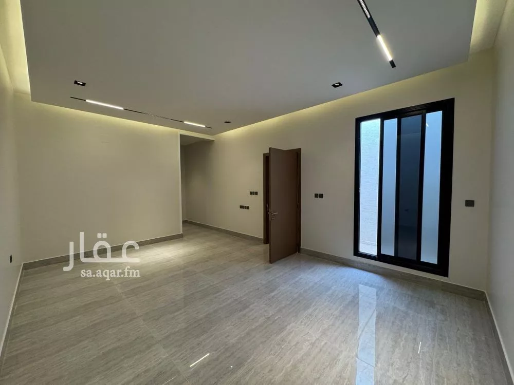 5 bedroom floor in Riyadh 6