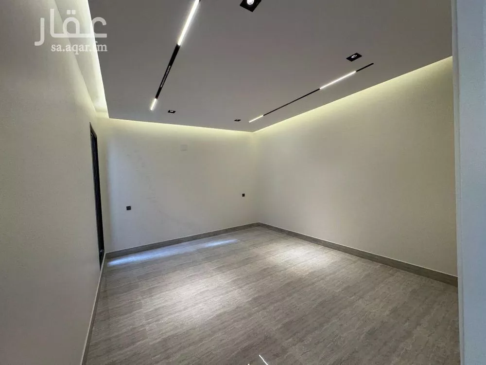5 bedroom floor in Riyadh 10