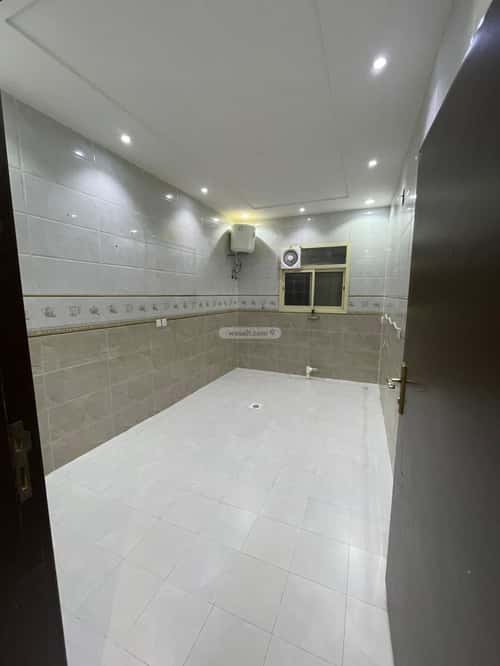 3 bedroom apartment in Dhahrat Laban 4