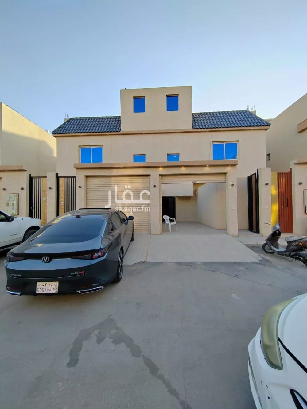 3 bedroom floor in Al Shifa 2