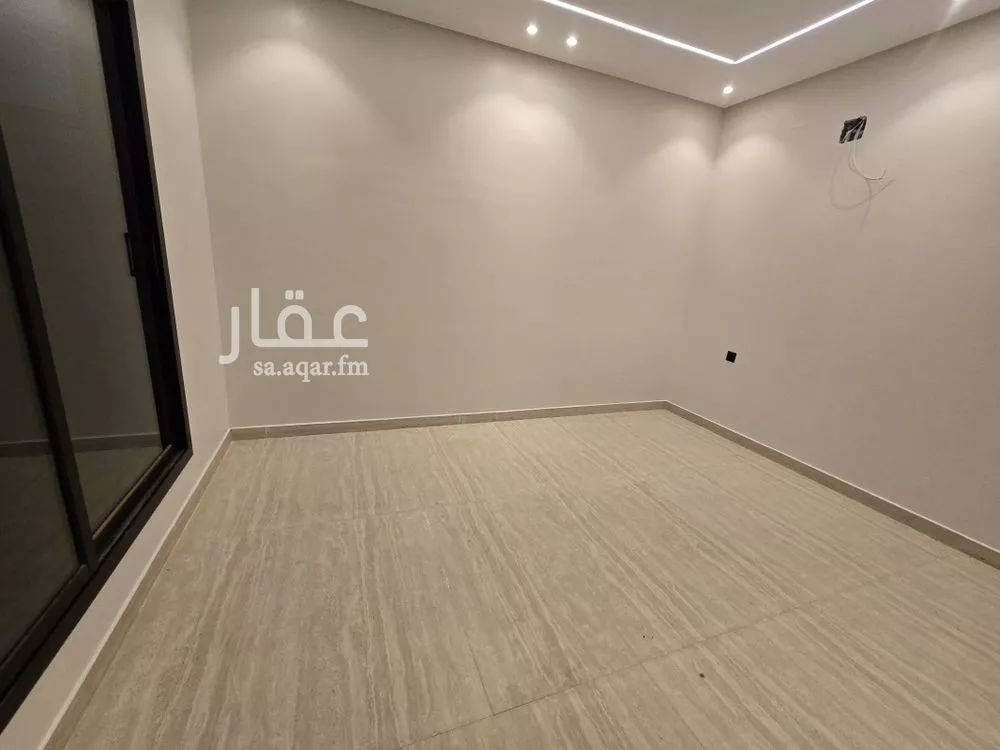 3 bedroom floor in Al Shifa 11