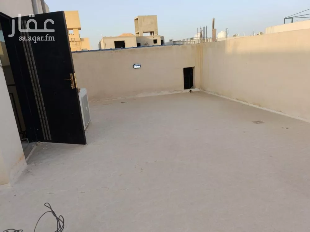 3 bedroom floor in Al Shifa 6