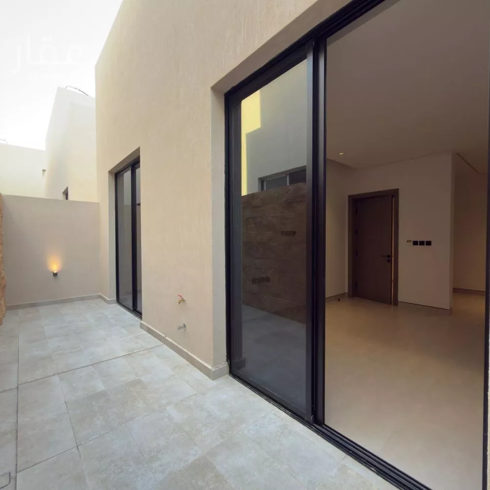 3 bedroom floor in Al Yasmin 12