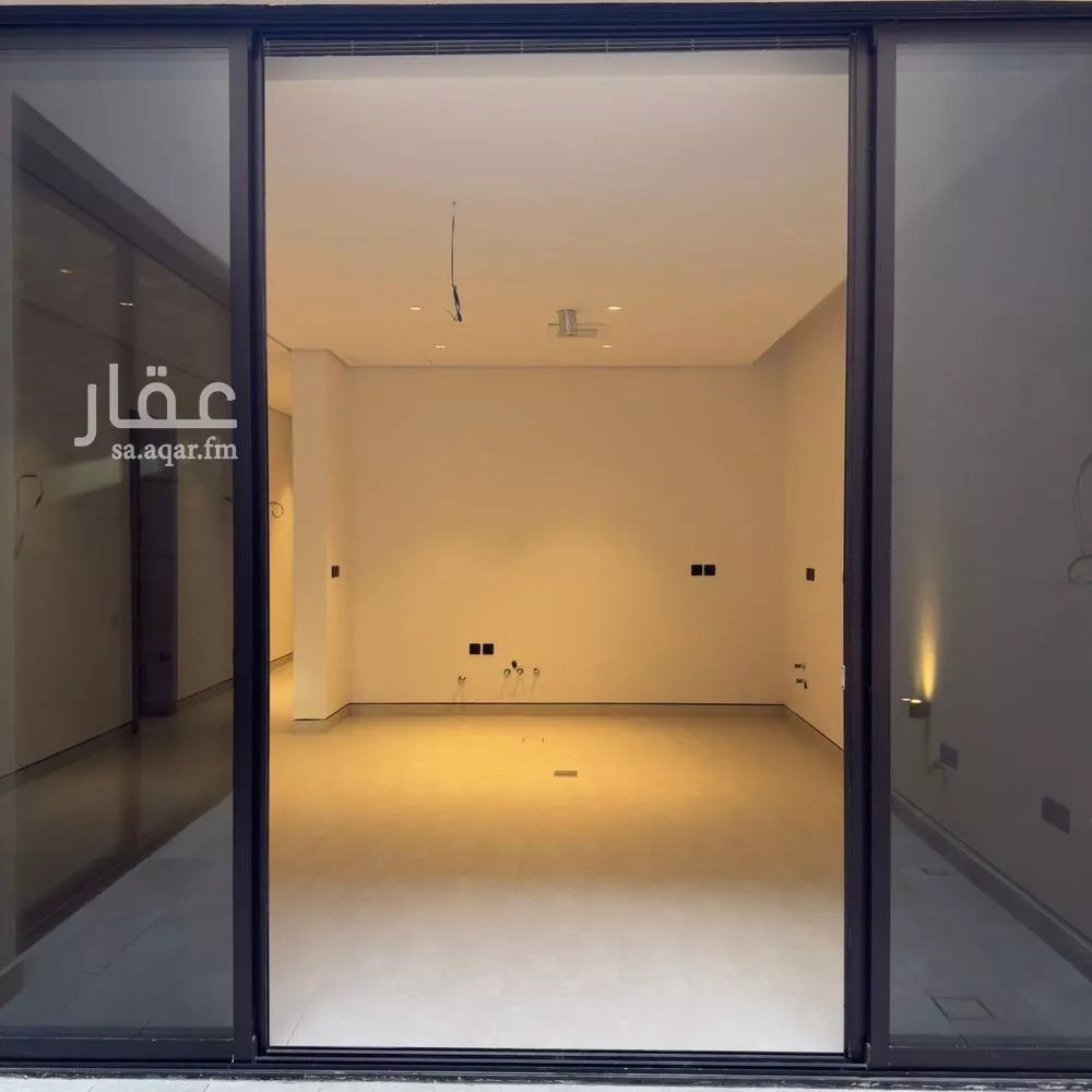 3 bedroom floor in Al Yasmin 6