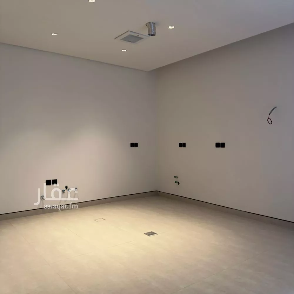 3 bedroom floor in Al Yasmin 8