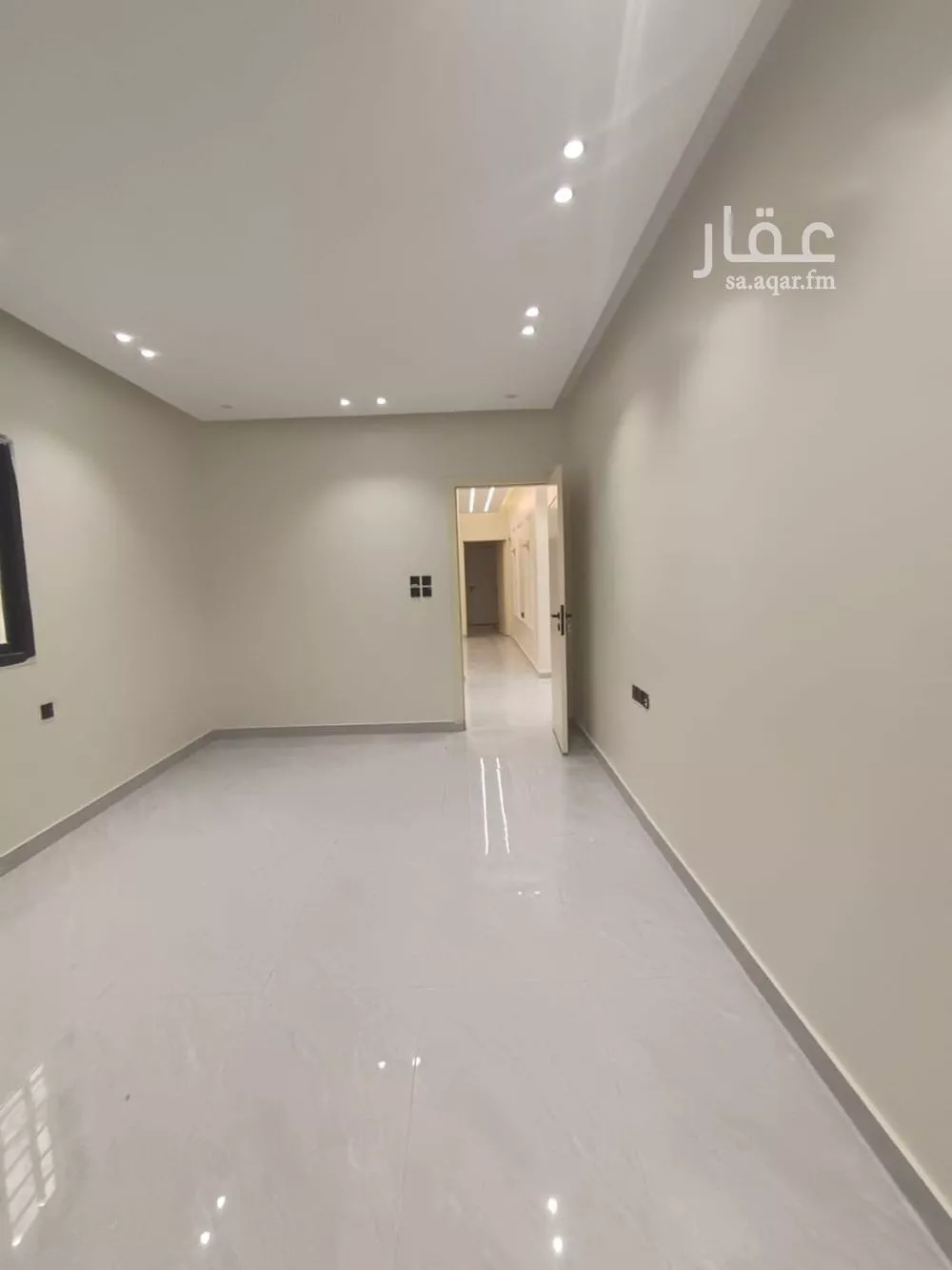 4 bedroom floor in Okaz 6