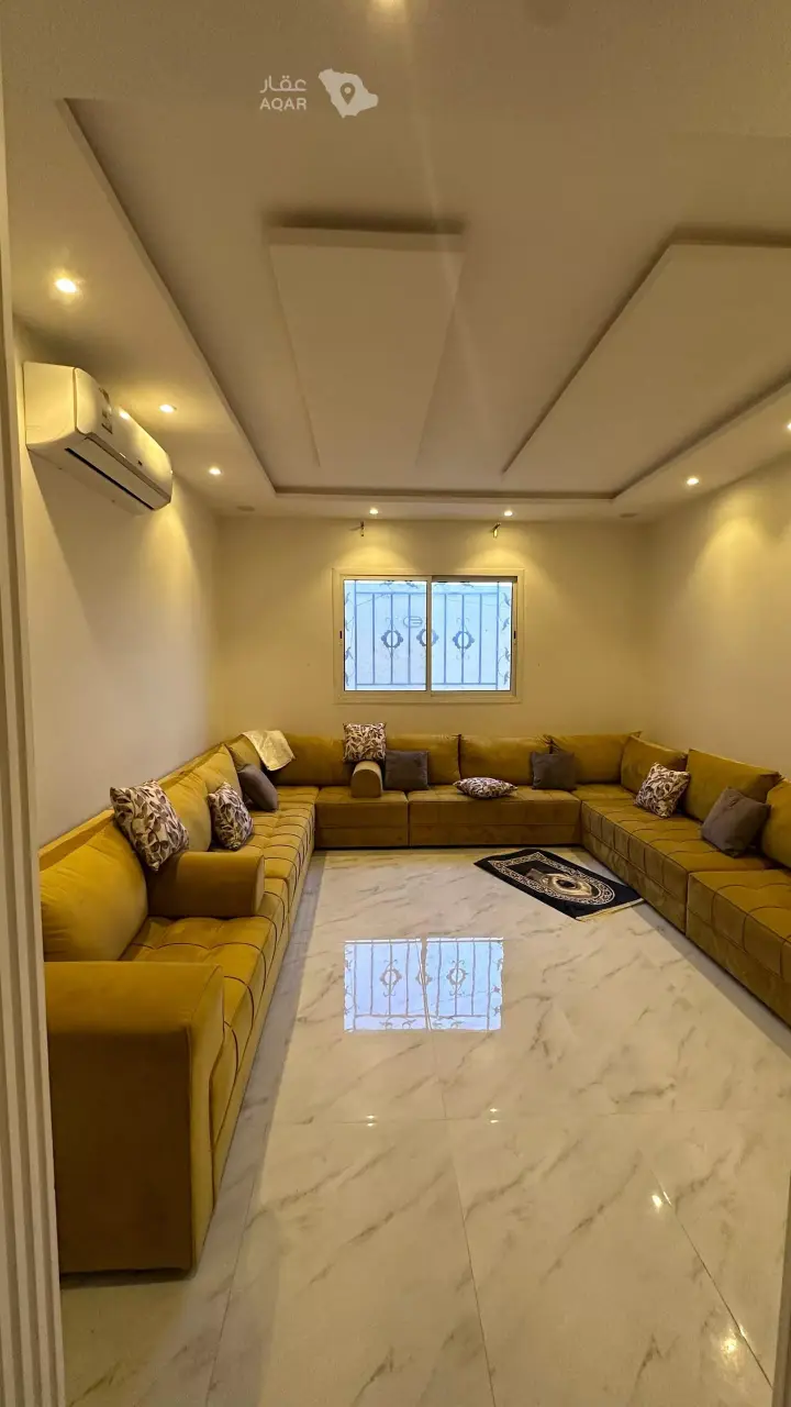 4 bedroom villa in Tuwaiq, Riyadh 4