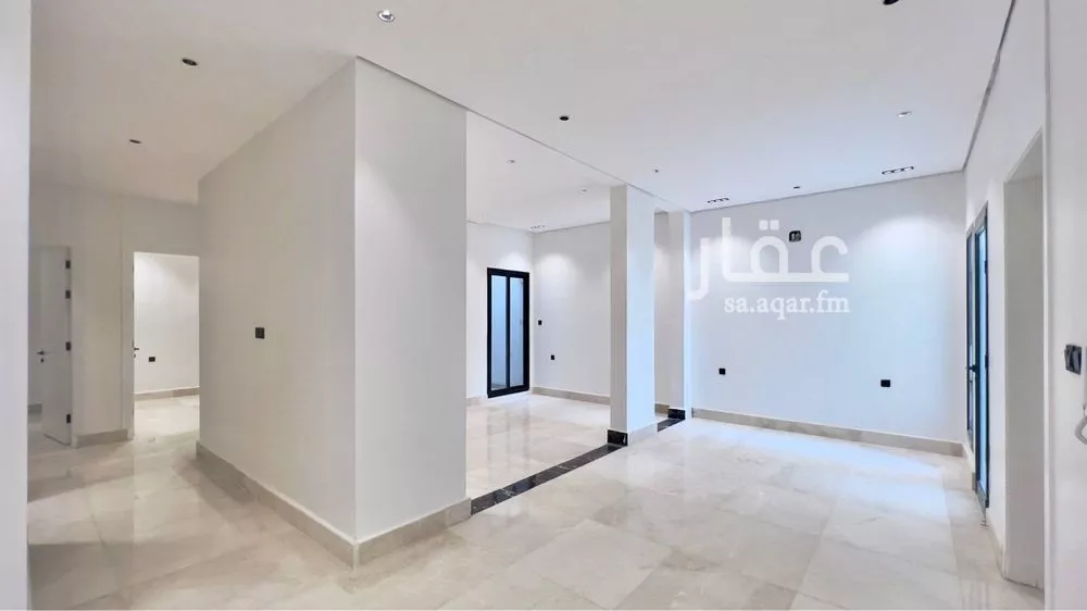 4 bedroom floor in Ash Sharq 10