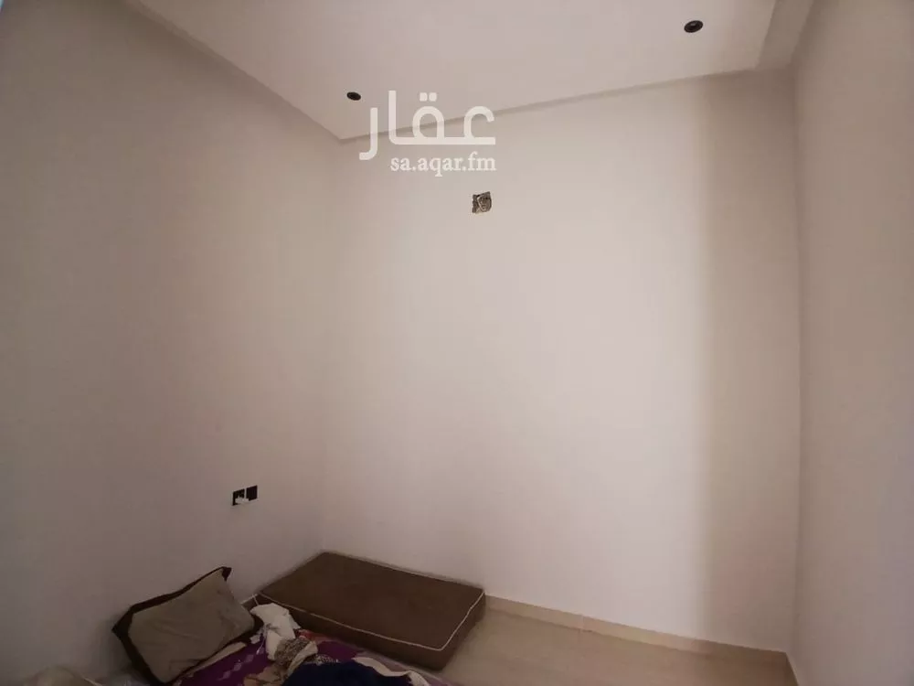 دور 4 غرف في الجنادرية 9