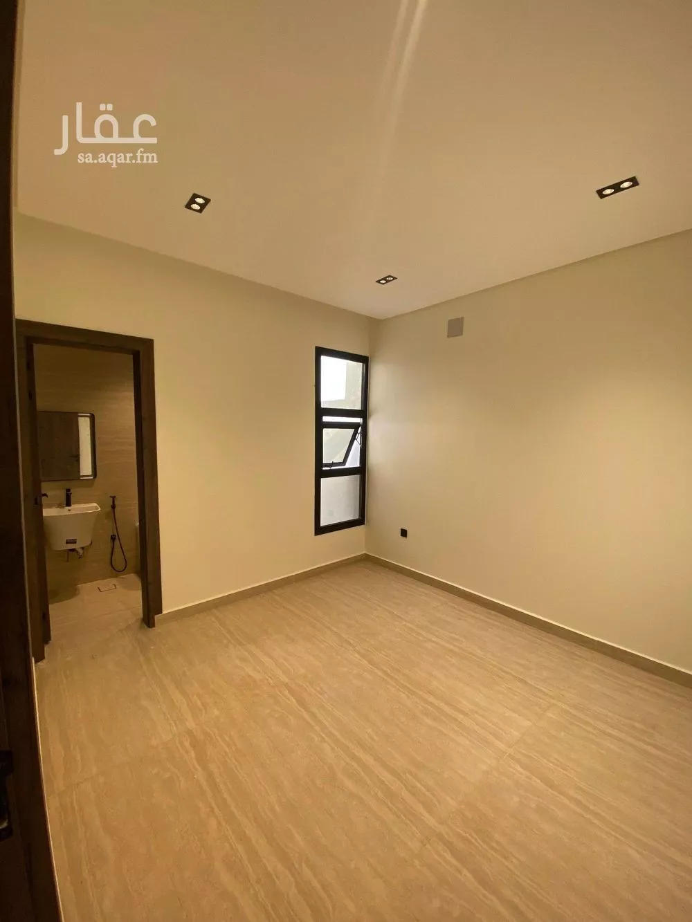 4 bedroom floor in As Suwaidi Al Gharabi 4