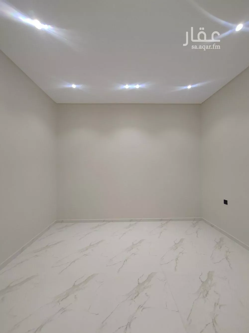 5 bedroom floor in Al Hazm 16