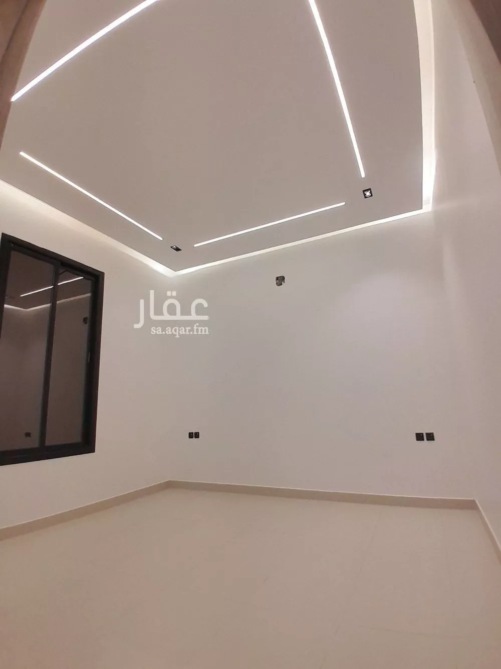 7 bedroom floor in Al Khaleej 3