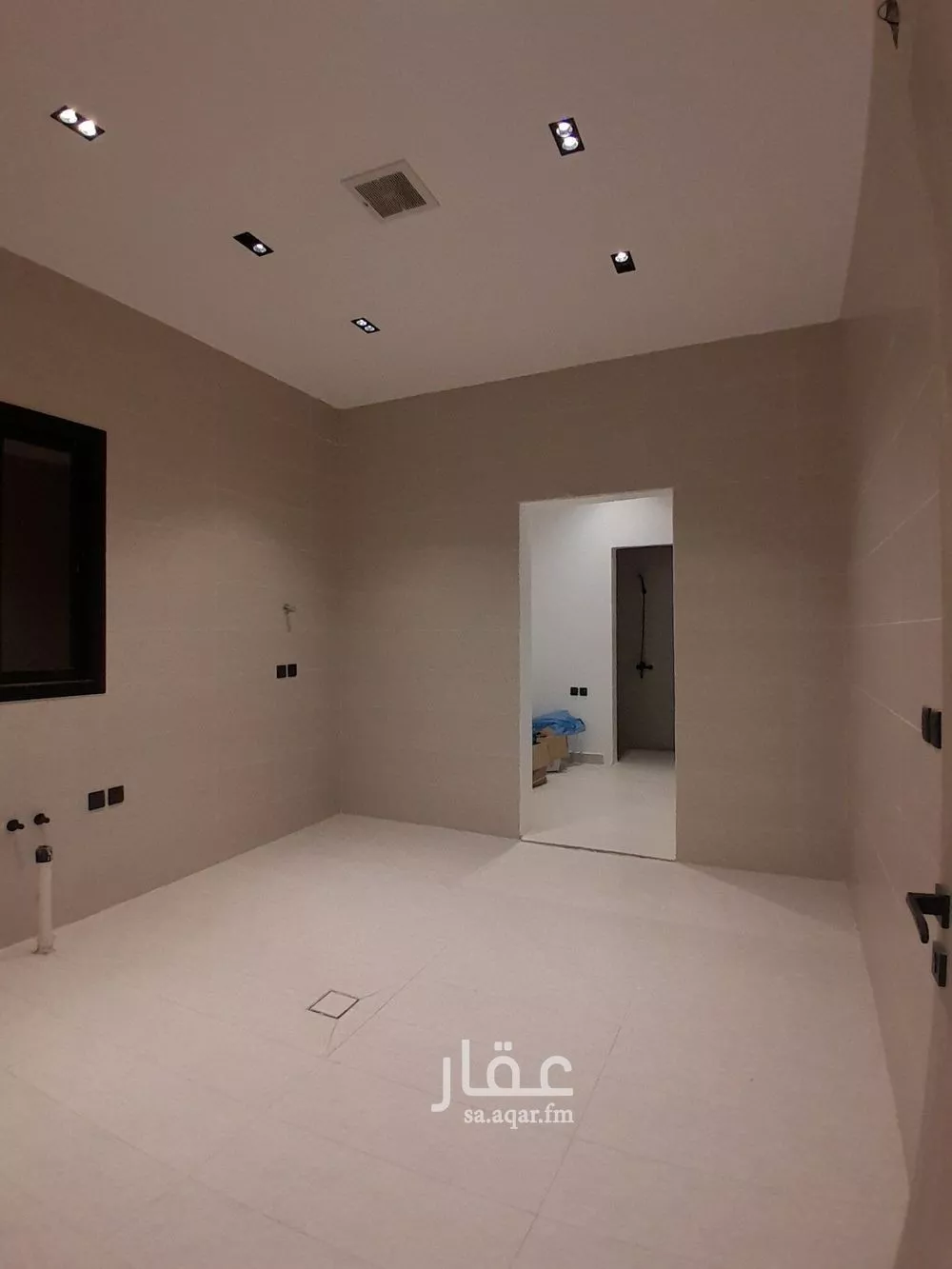 7 bedroom floor in Al Khaleej 5