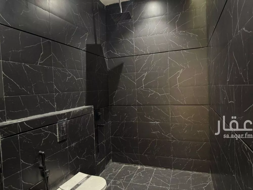 4 bedroom floor in Ash Sharq 2