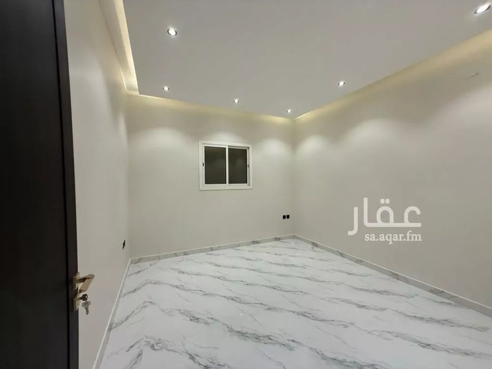 دور 3 غرف في السويدي 13