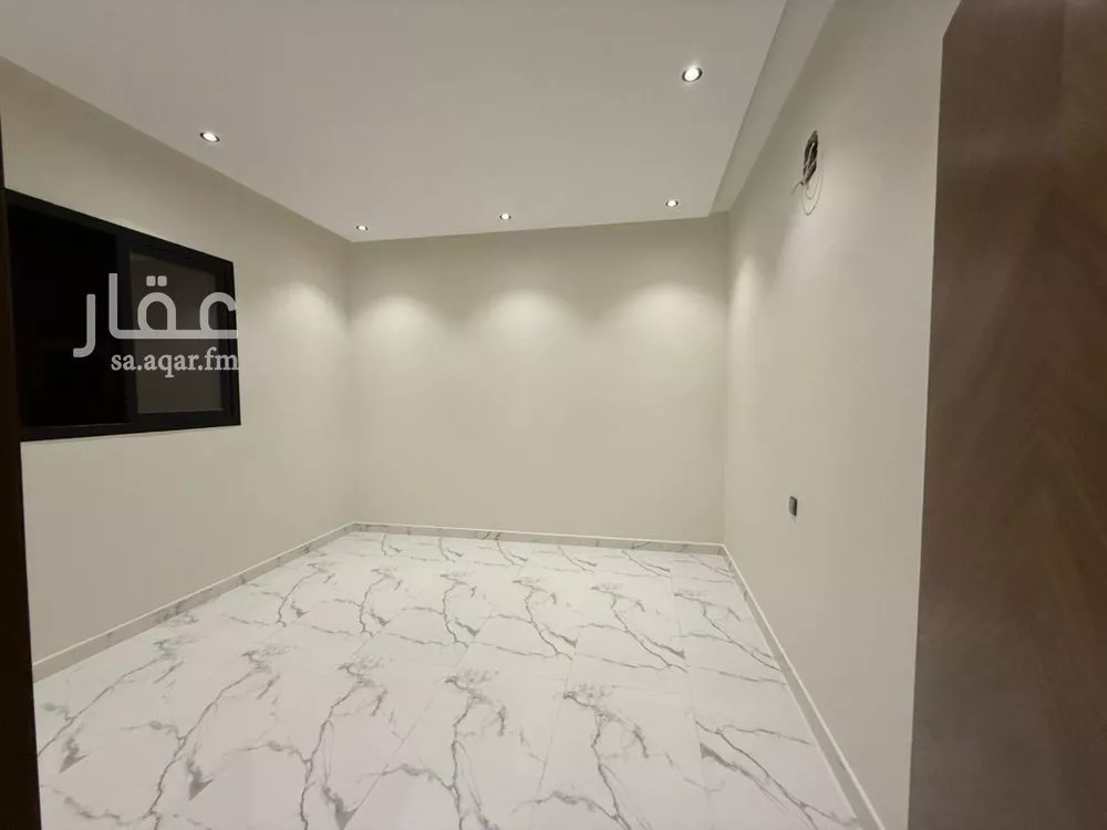 دور 3 غرف في عكاظ 9