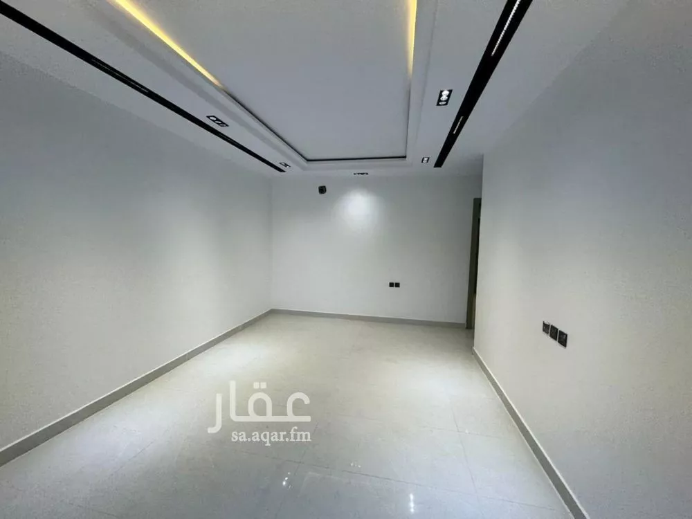 دور 4 غرف في طيبة 11