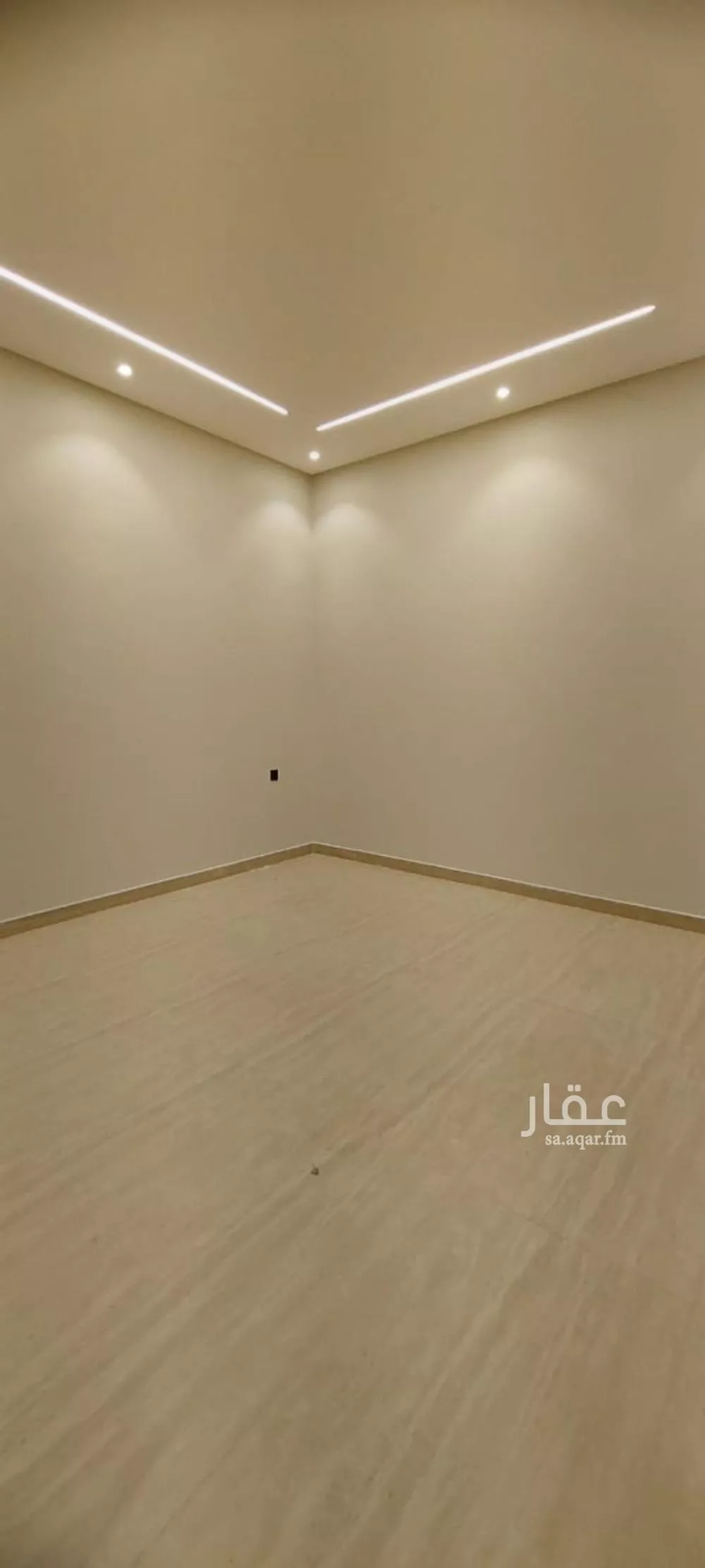 8 bedroom floor in Tuwaiq 8
