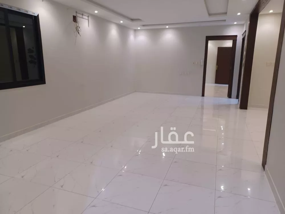 دور 4 غرف في بدر 8