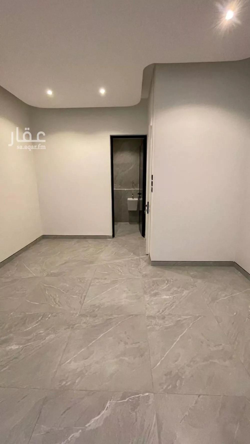 دور 4 غرف في النرجس 9