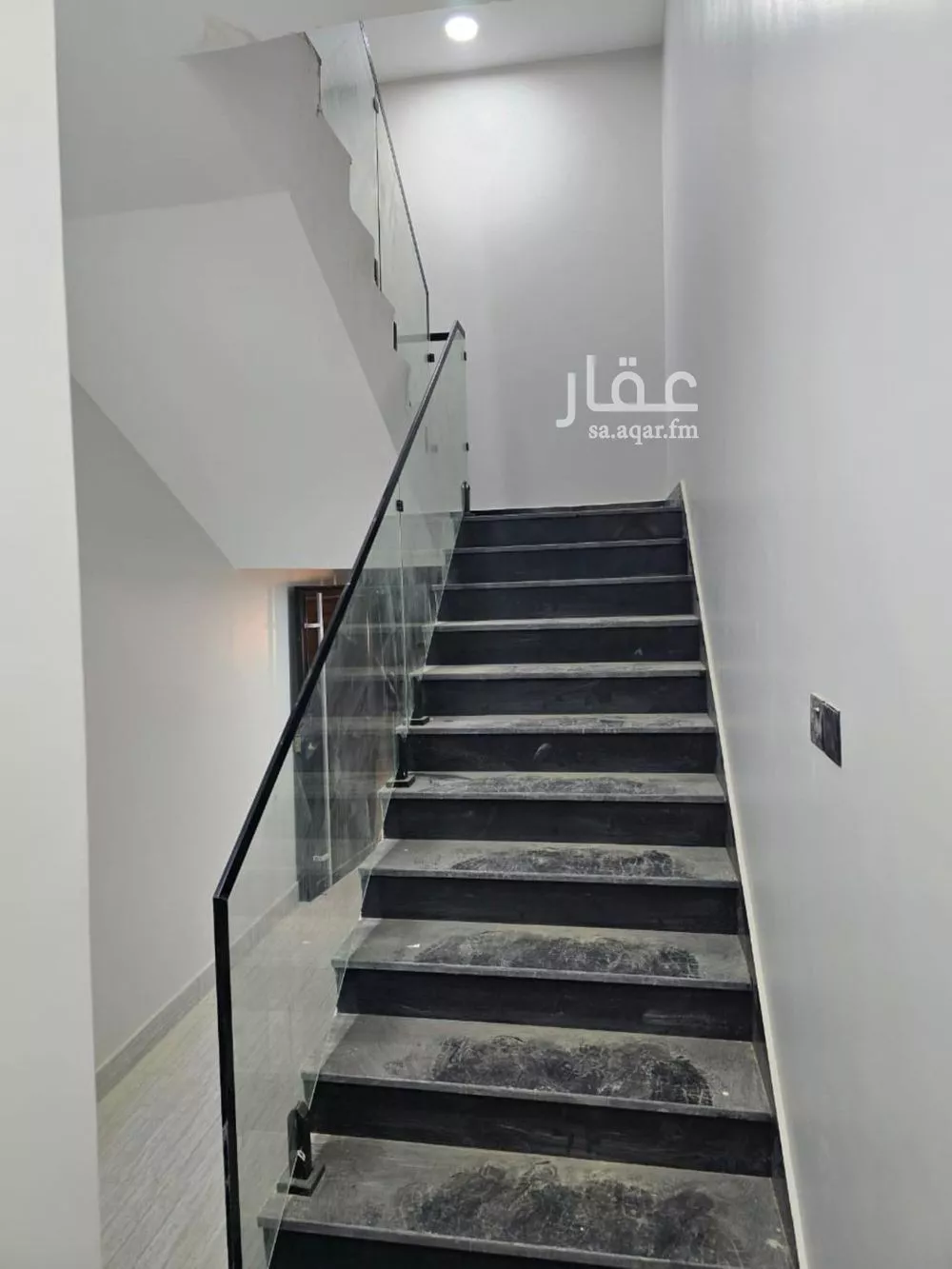 دور 3 غرف في الشرق 5