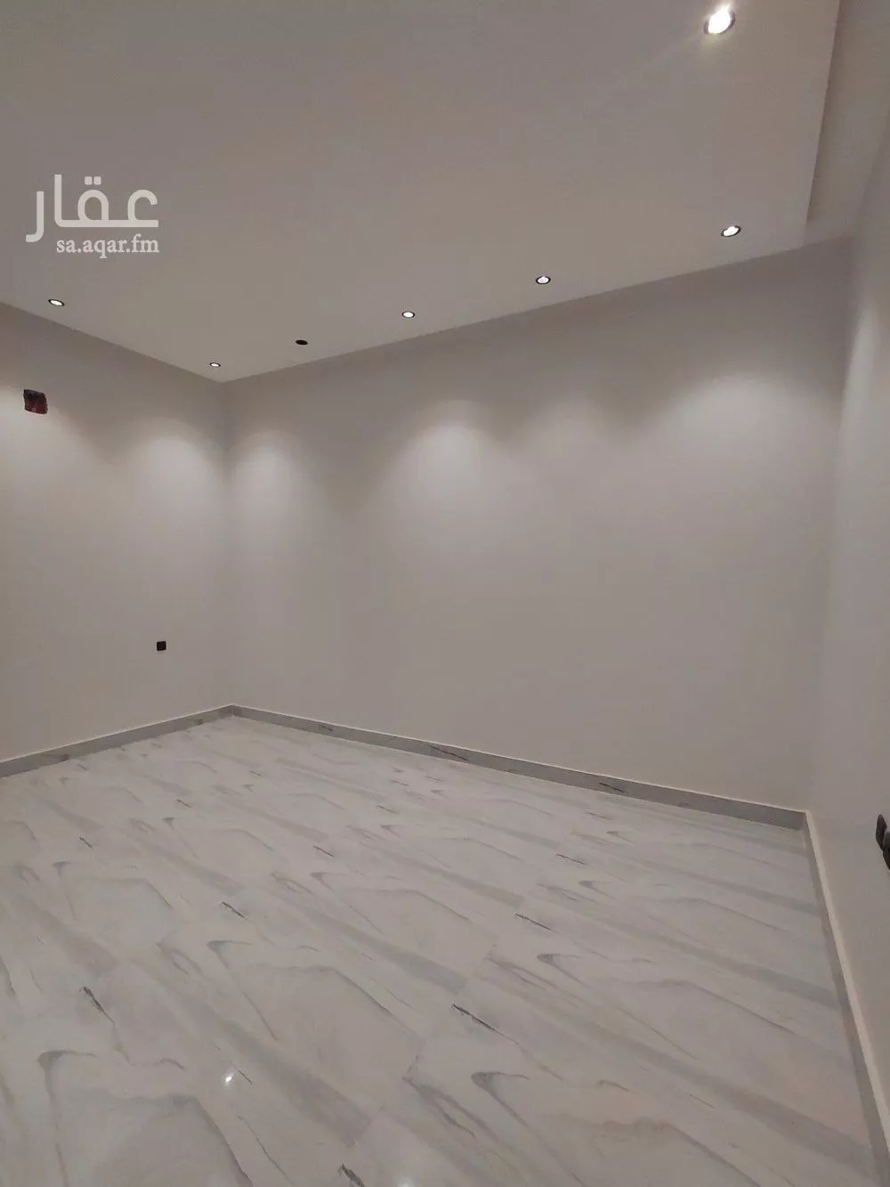 دور 5 غرف في الرمال 13