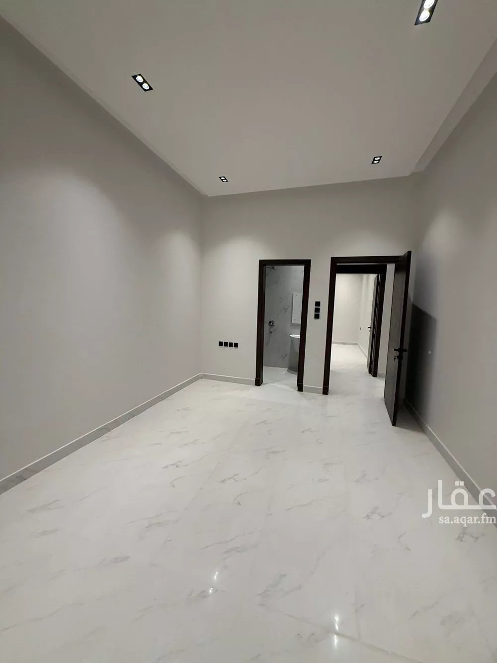 دور 4 غرف في الجنادرية 12