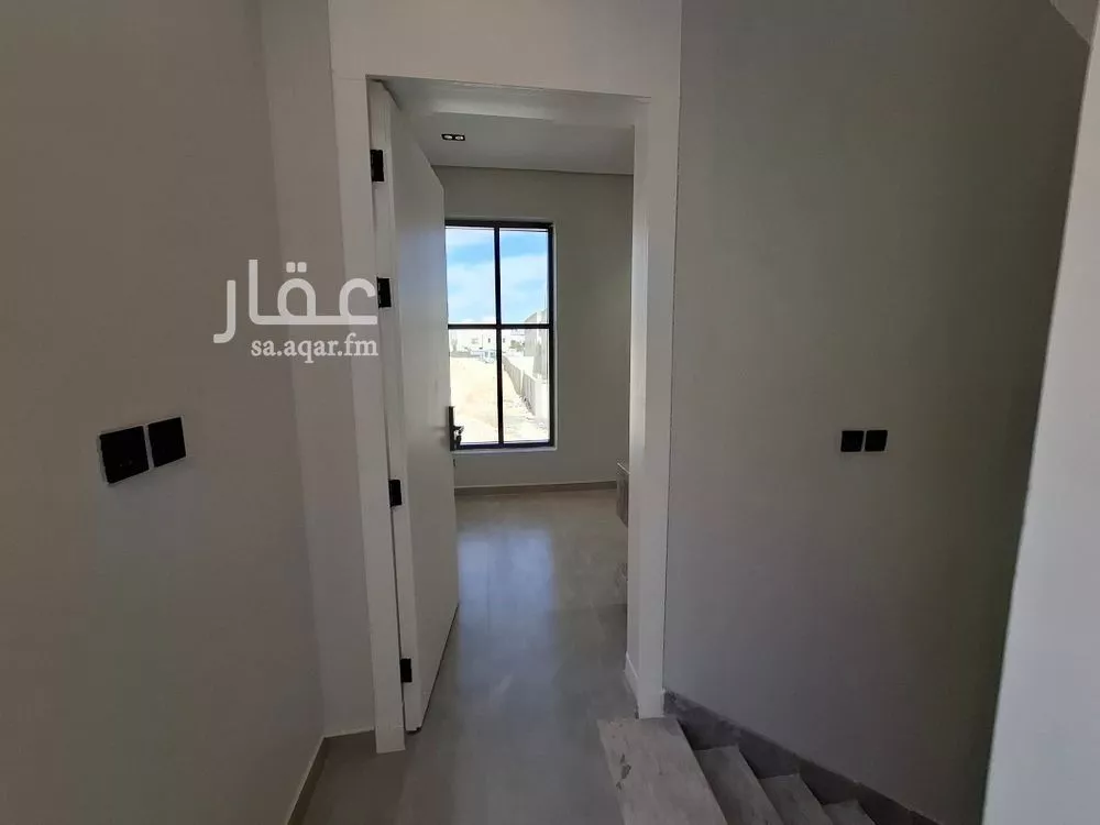 دور 4 غرف في النرجس 10