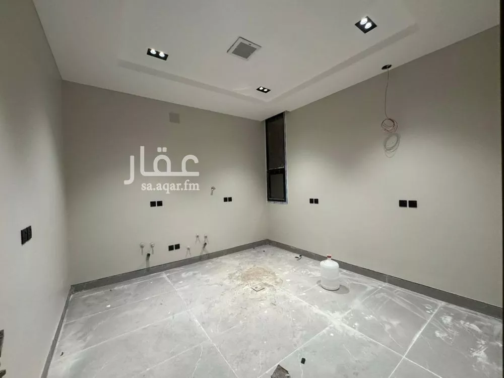 4 bedroom floor in Ishbiliyah 12