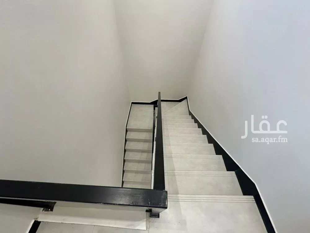 دور 4 غرف في الجنادرية 8
