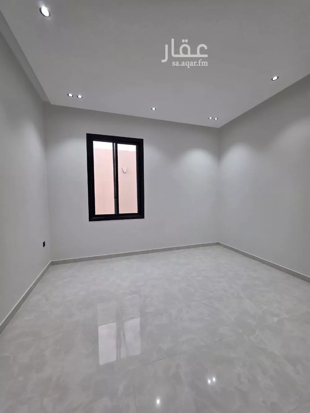 5 bedroom floor in Dahiat Namar 10