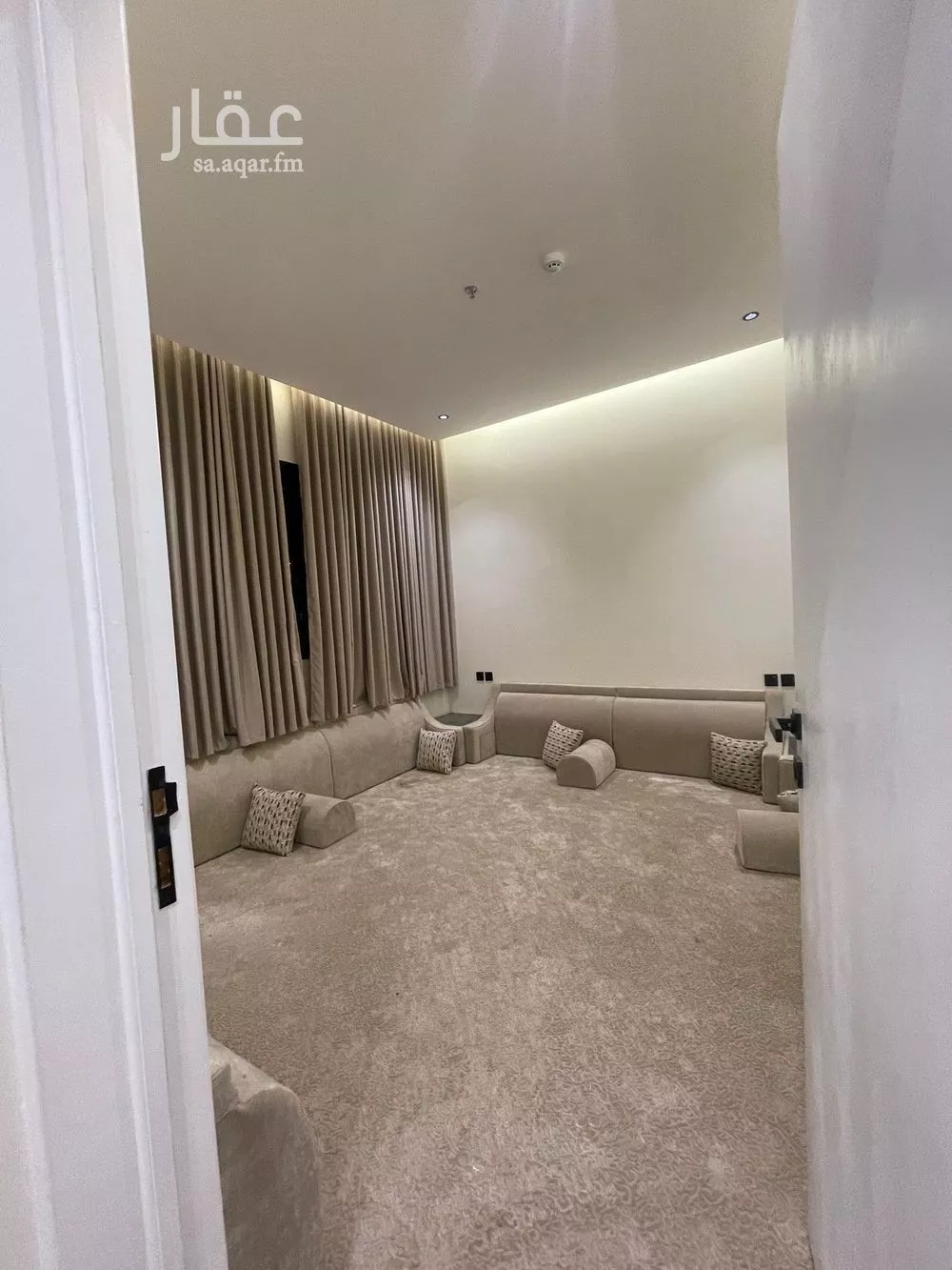 5 bedroom apartment in Tuwaiq 7