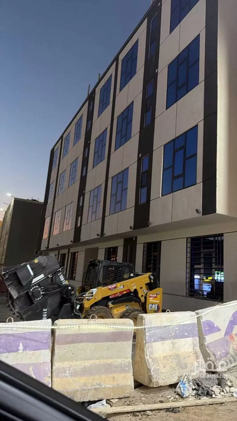 3 bedroom apartment in Okaz, Riyadh