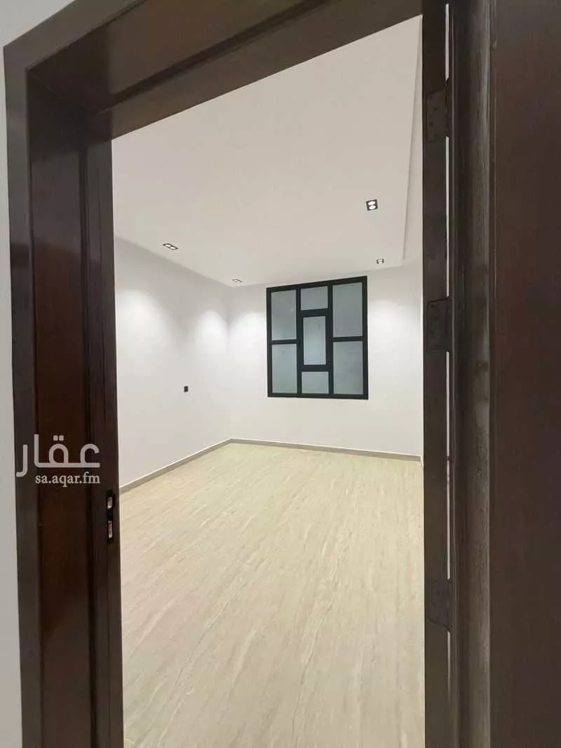 3 bedroom apartment in Okaz, Riyadh 4