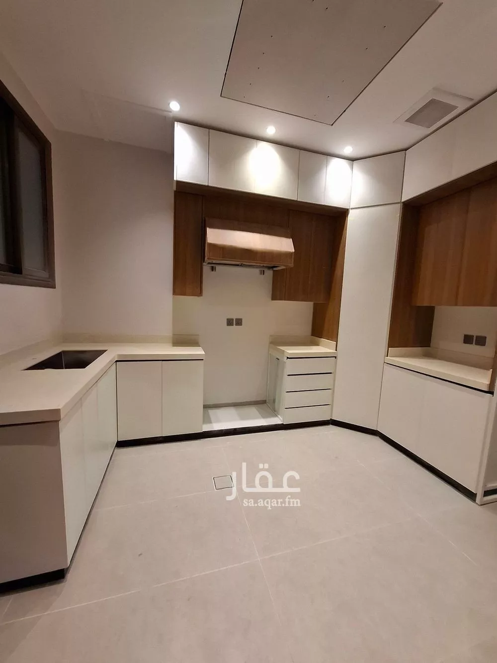 دور 4 غرف في السويدي الغربي 25