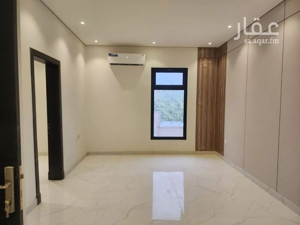 دور 3 غرف في العارض 3