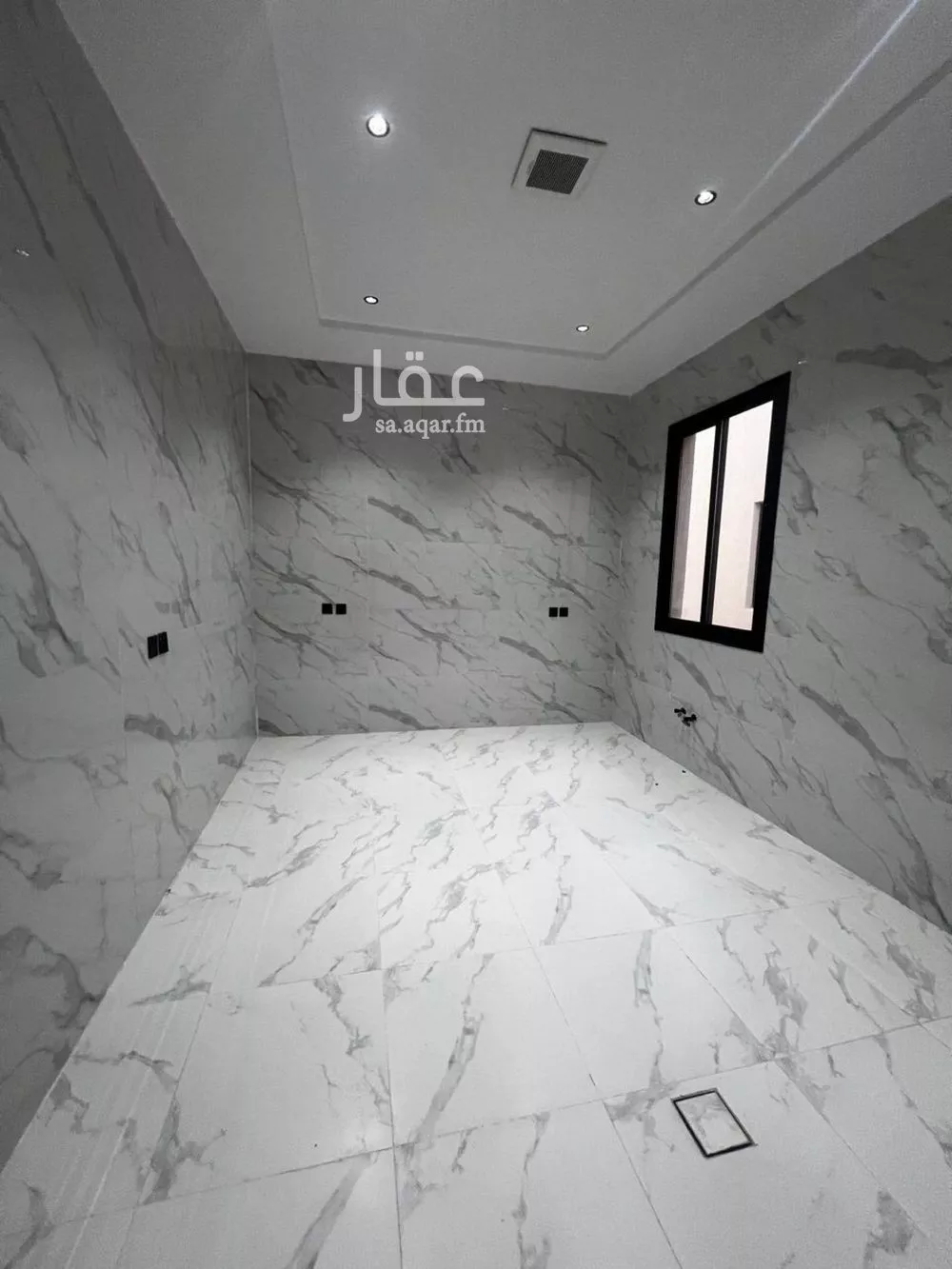 5 bedroom floor in Taibah 13
